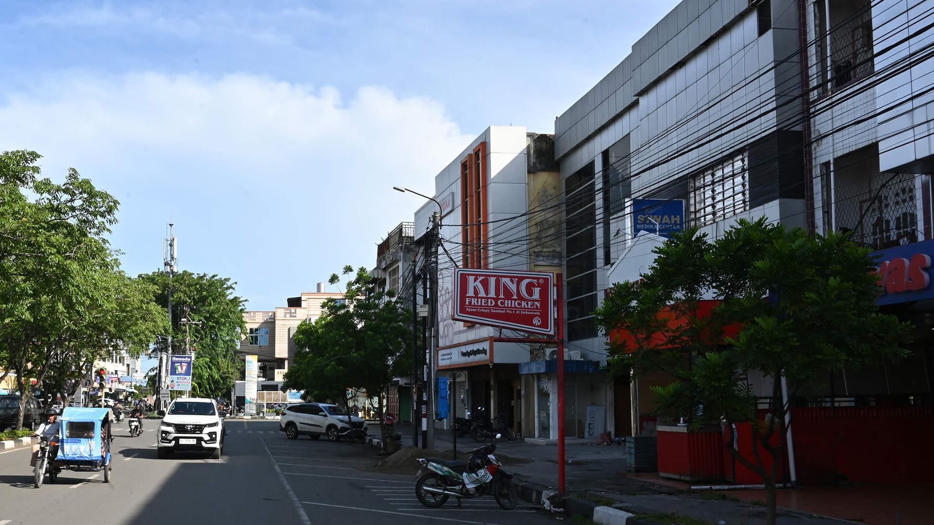 El tsunami llevó hasta las calles de Banda Aceh numerosos barcos